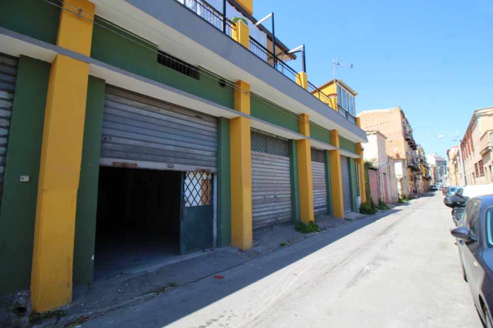 Locale commerciale zona Oreto Stazione
